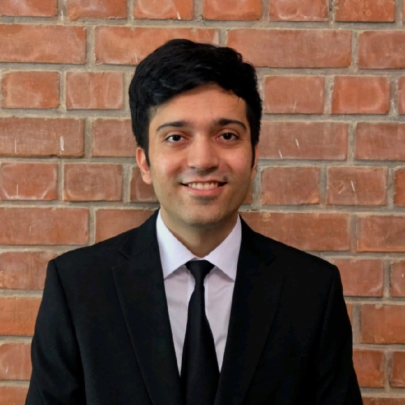 Eshaan Sharma - IIM Lucknow